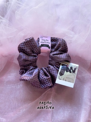 CZEKOLADA JAGODOWA Scrunchie 100% jedwab z upcyclingu